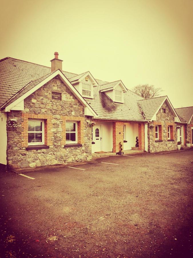 Ballycarnan Lodge Self Catering Accomodation 波特劳伊斯 外观 照片